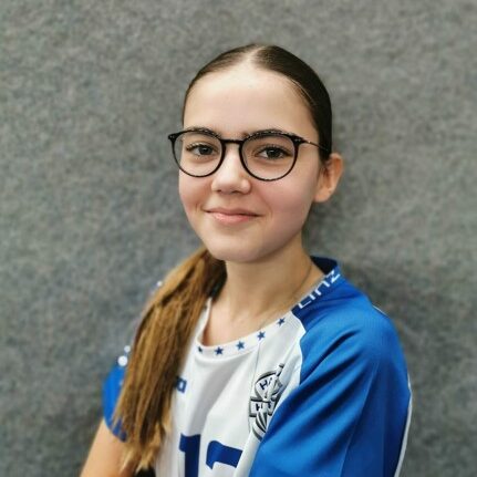https://www.hclinz.at/wp-content/uploads/2024/12/Nora-STACHELBERGER_122024-e1735293321988.jpg